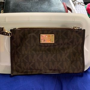 Michael Kors wristlet